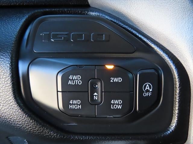 2022 RAM 1500 Laramie Crew Cab 4x4 5'7' Box