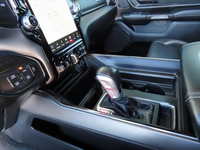 2022 RAM 1500 Laramie Crew Cab 4x4 5'7' Box