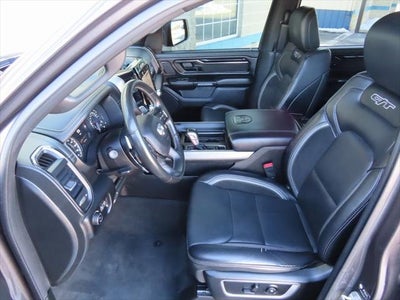 2022 RAM 1500 Laramie Crew Cab 4x4 5'7' Box