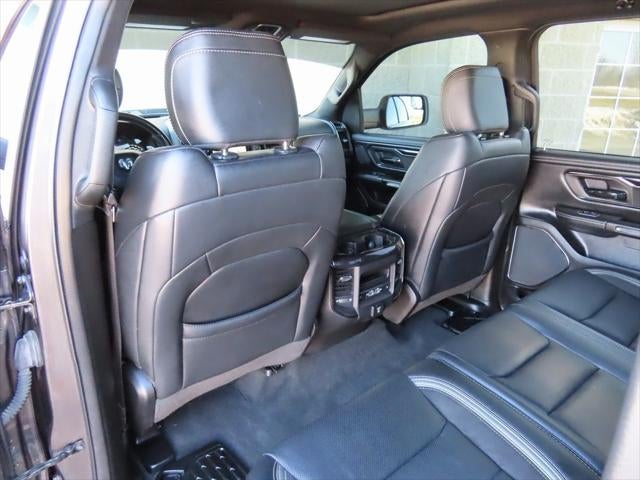 2022 RAM 1500 Laramie Crew Cab 4x4 5'7' Box