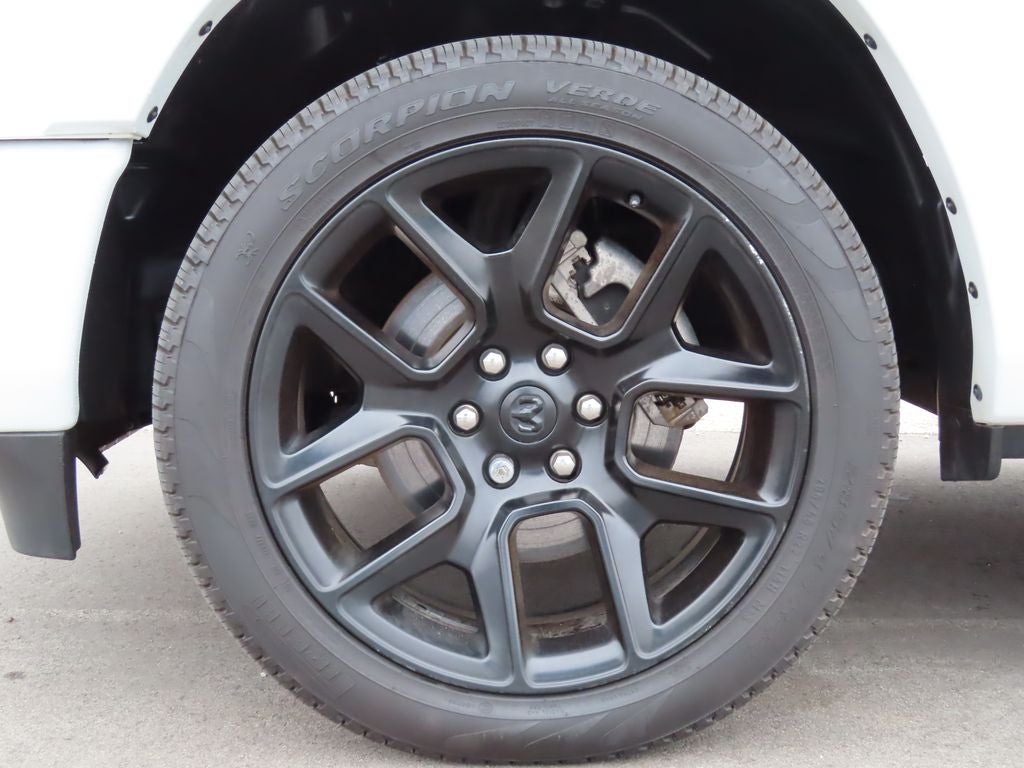 2022 RAM 1500 Laramie Crew Cab 4x4 5'7' Box