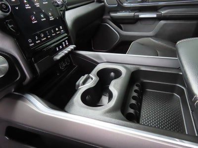 2022 RAM 1500 Laramie Crew Cab 4x4 5'7' Box