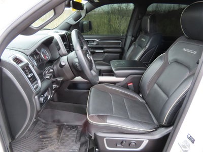 2022 RAM 1500 Laramie Crew Cab 4x4 5'7' Box