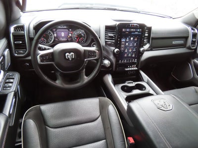 2022 RAM 1500 Laramie Crew Cab 4x4 5'7' Box