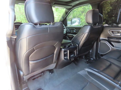 2022 RAM 1500 Laramie Crew Cab 4x4 5'7' Box