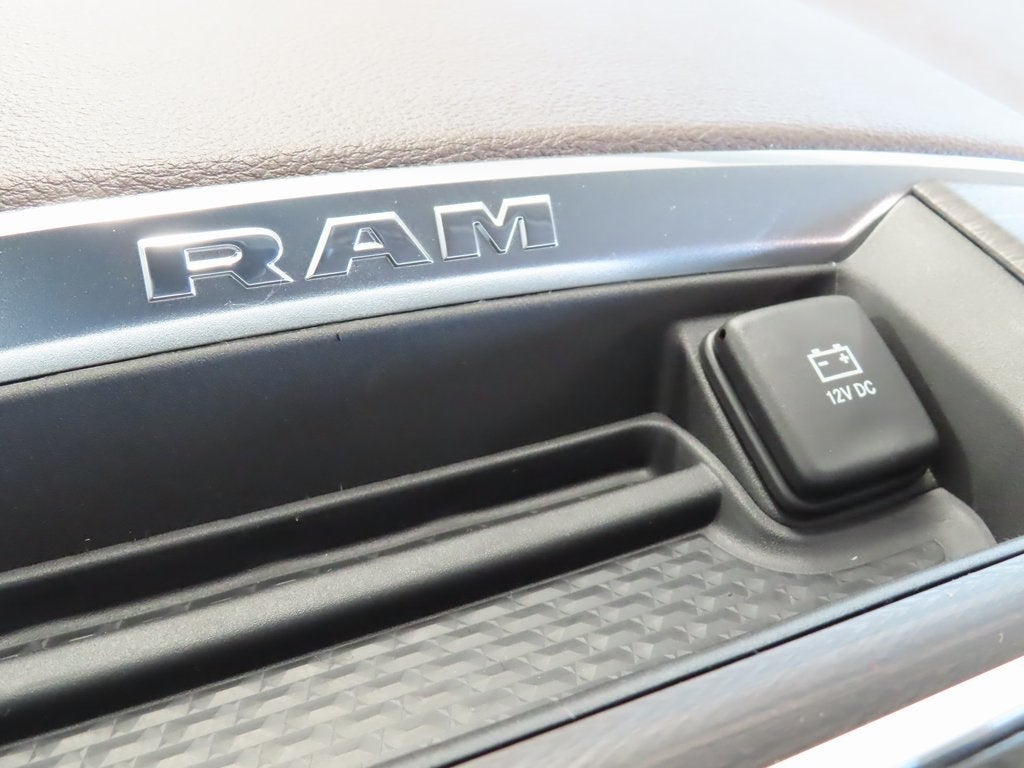 2026 RAM 1500 RAM 1500 LARAMIE CREW CAB 4X4 5'7' BOX