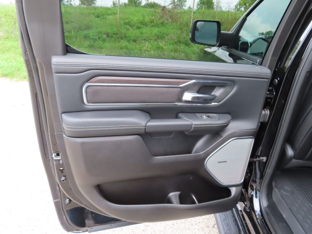 2026 RAM 1500 RAM 1500 LARAMIE CREW CAB 4X4 5'7' BOX