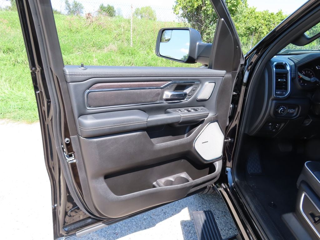 2027 RAM 1500 Laramie