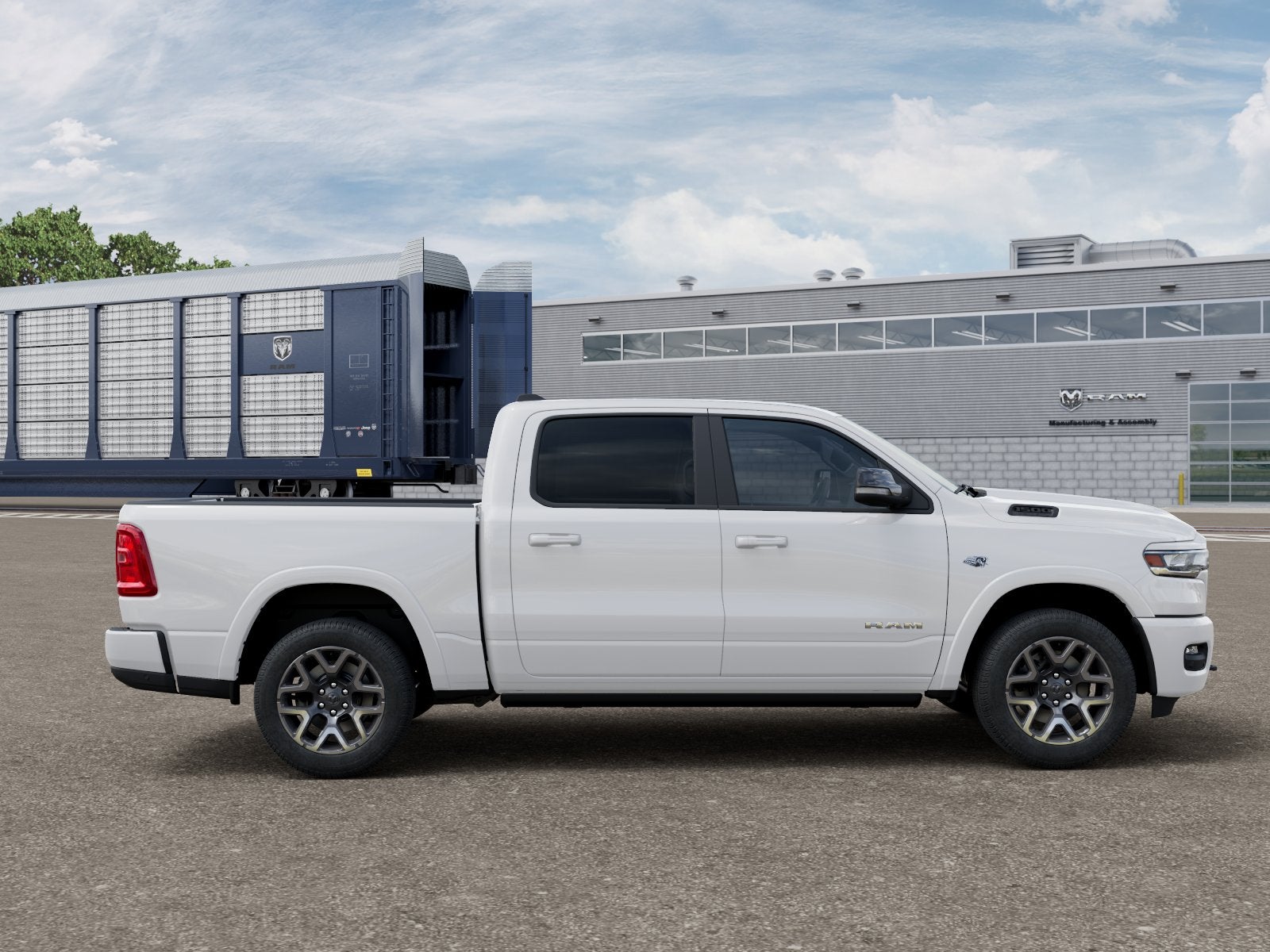 2027 RAM 1500 RAM 1500 LARAMIE CREW CAB 4X4 5'7' BOX