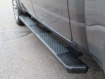 2021 RAM 1500 Laramie Crew Cab 4x4 5'7' Box