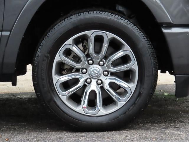 2021 RAM 1500 Laramie Crew Cab 4x4 5'7' Box