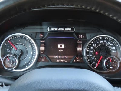 2022 RAM 1500 Laramie Crew Cab 4x4 5'7' Box