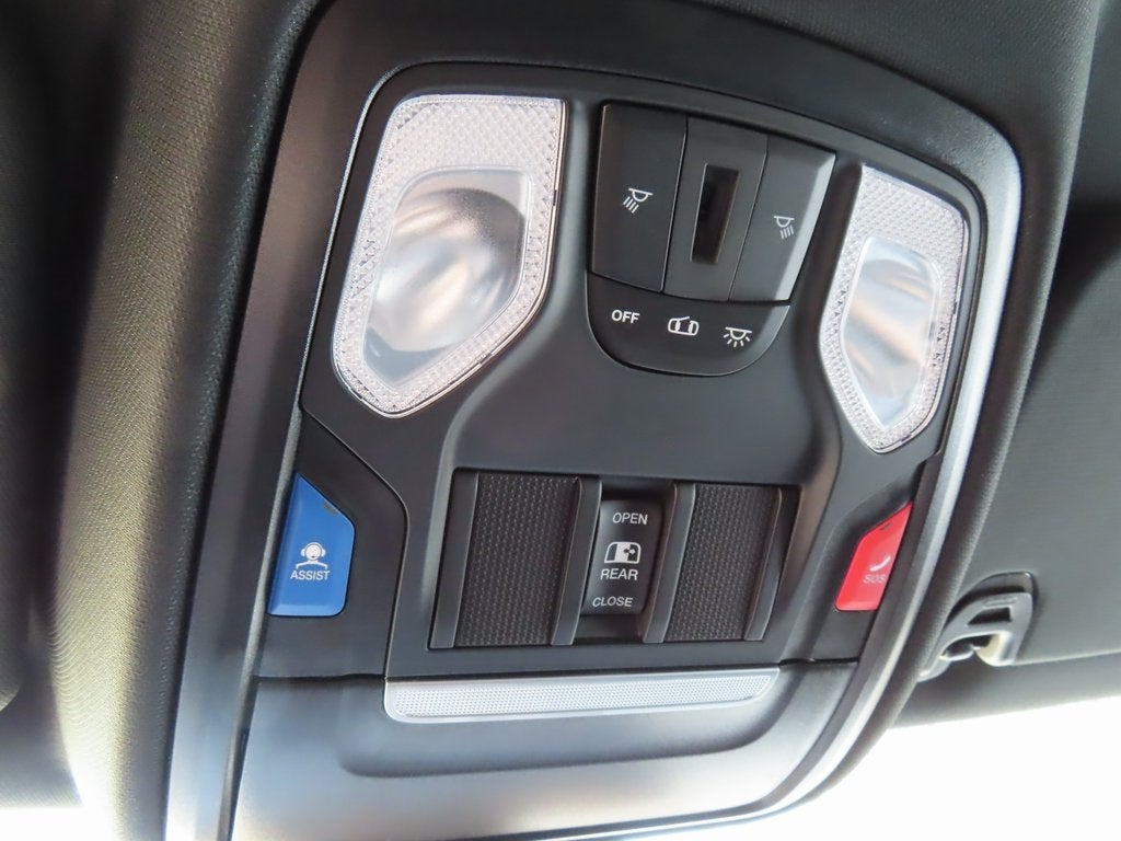 2023 RAM 1500 Big Horn Crew Cab 4x4 6'4' Box