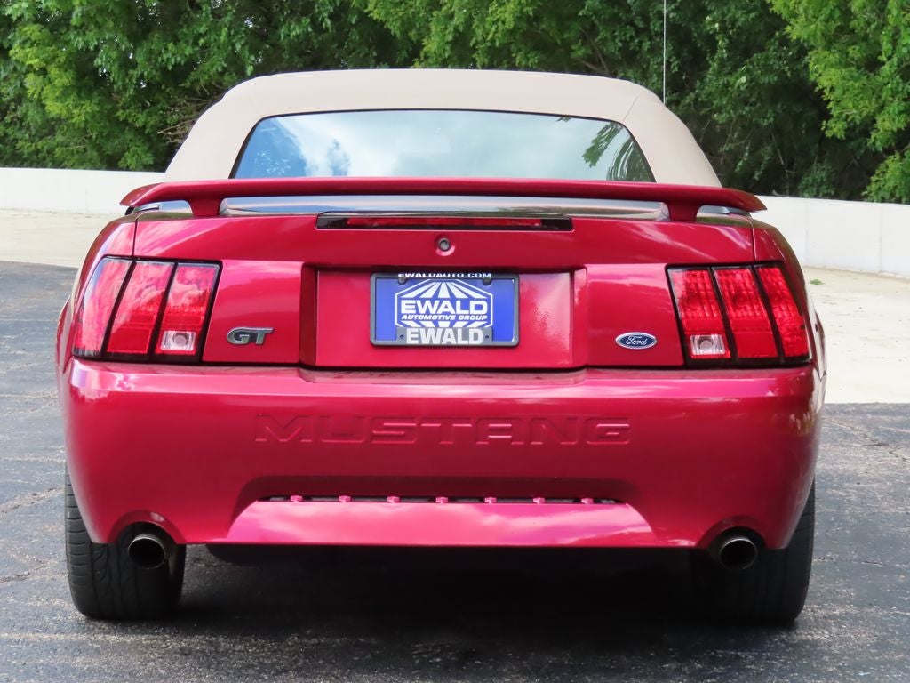 2004 Ford Mustang GT