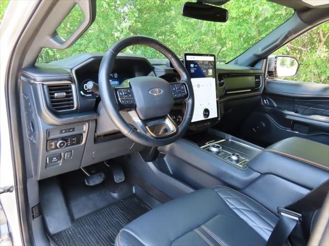 2023 Ford Expedition Platinum
