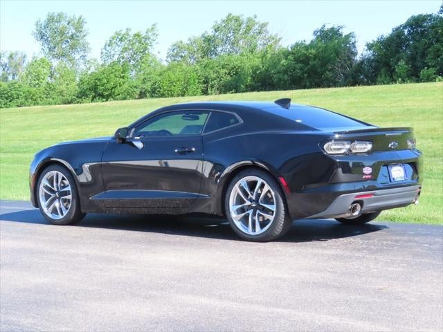 2023 Chevrolet Camaro RWD Coupe 2LT