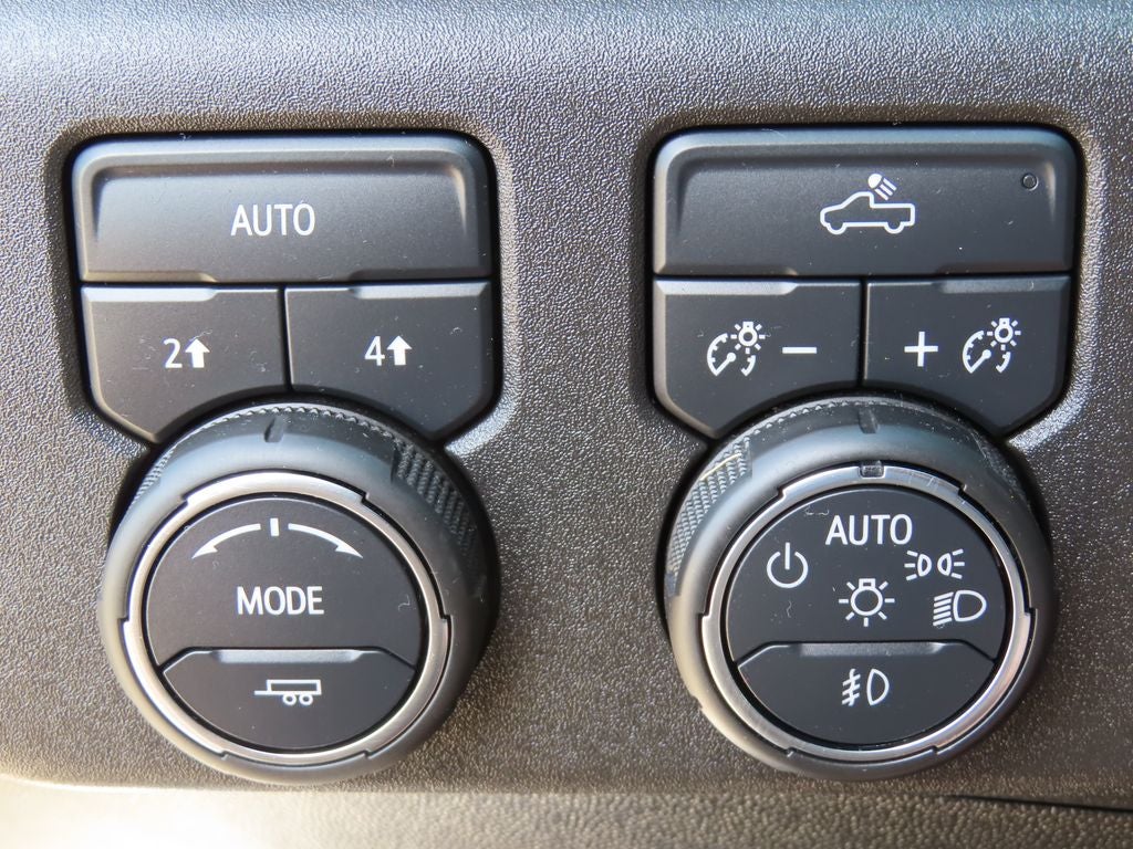 2025 Chevrolet Silverado 1500 4WD RST