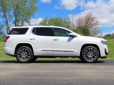2022 GMC Acadia Denali