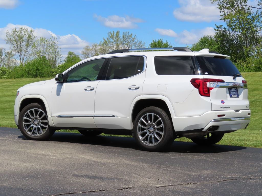 2022 GMC Acadia Denali