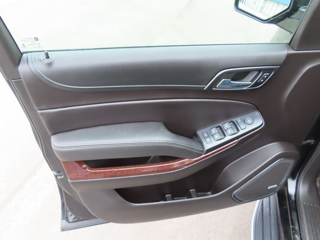 2017 GMC Yukon XL SLE