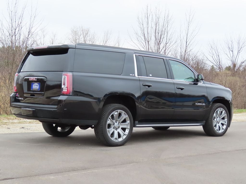 2017 GMC Yukon XL SLE