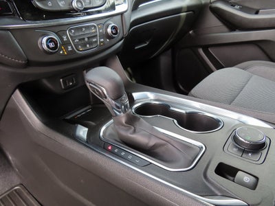 2023 Chevrolet Traverse AWD LT Cloth