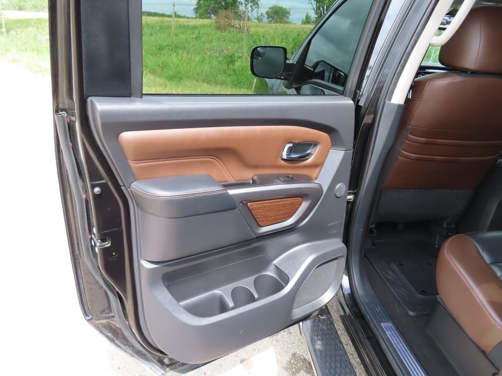 2018 Nissan Titan Platinum Reserve
