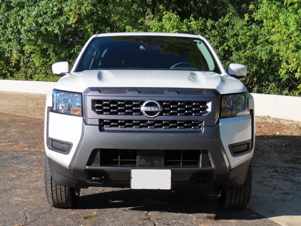 2025 Nissan Frontier Crew Cab SV 4x4