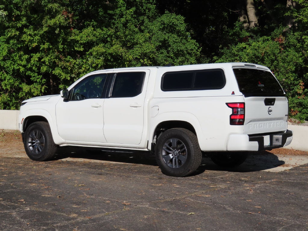 2025 Nissan Frontier Crew Cab SV 4x4