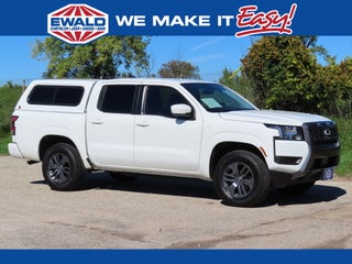 2025 Nissan Frontier Crew Cab SV 4x4