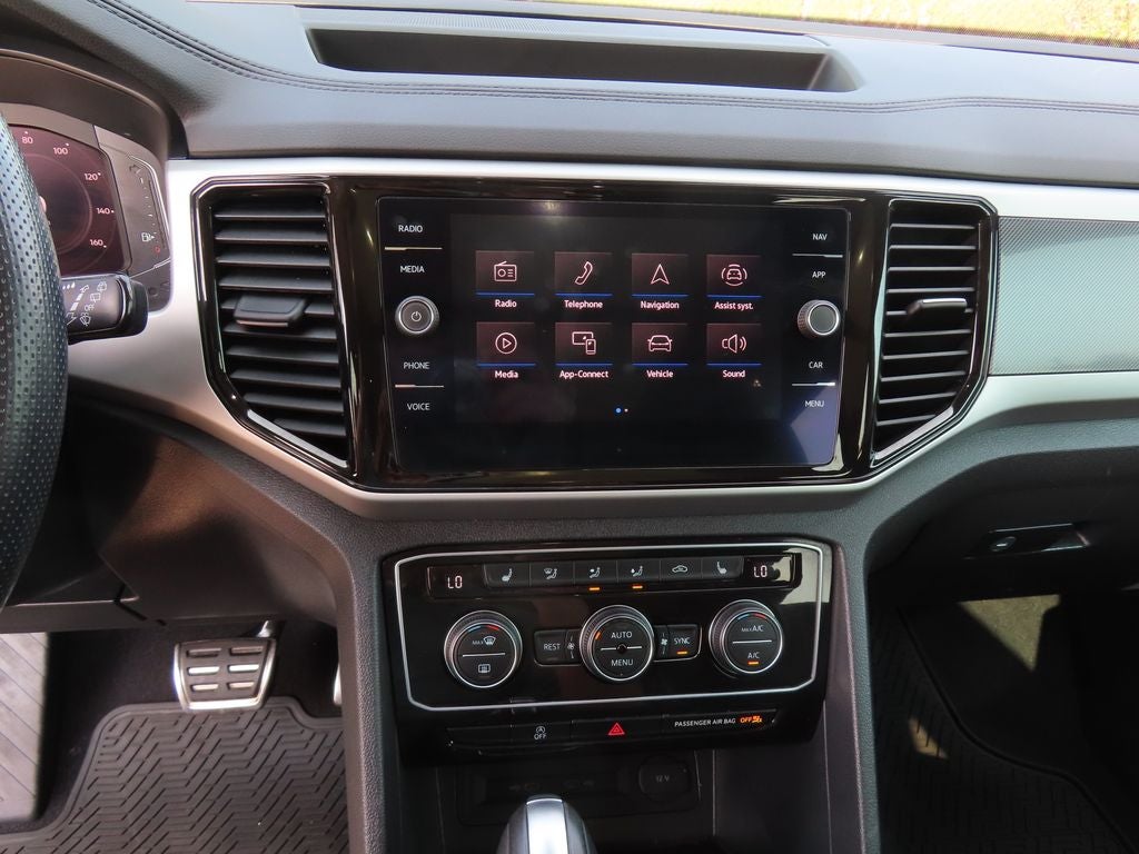 2022 Volkswagen Atlas 3.6L V6 SEL Premium R-Line