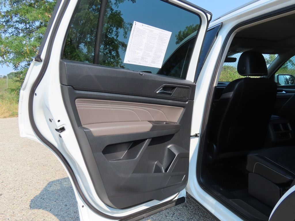 2022 Volkswagen Atlas 3.6L V6 SEL Premium R-Line