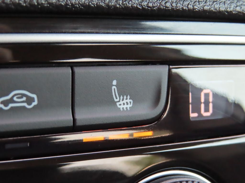 2022 Volkswagen Atlas 3.6L V6 SEL Premium R-Line