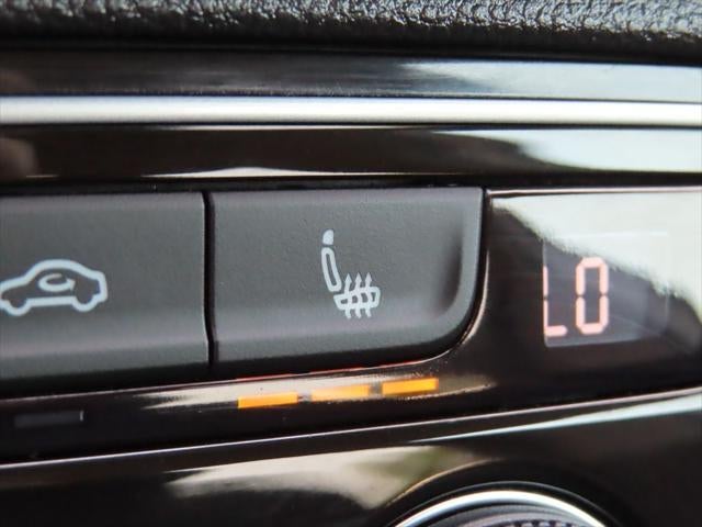 2022 Volkswagen Atlas 3.6L V6 SEL Premium R-Line