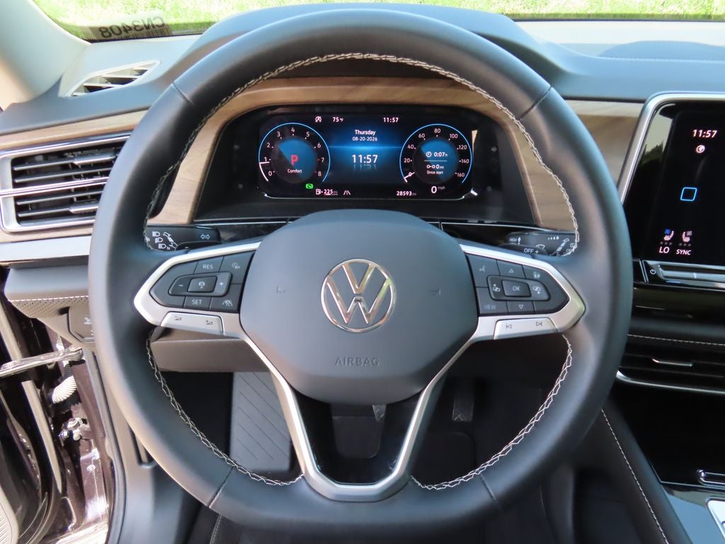 2024 Volkswagen Atlas 2.0T SE w/Technology