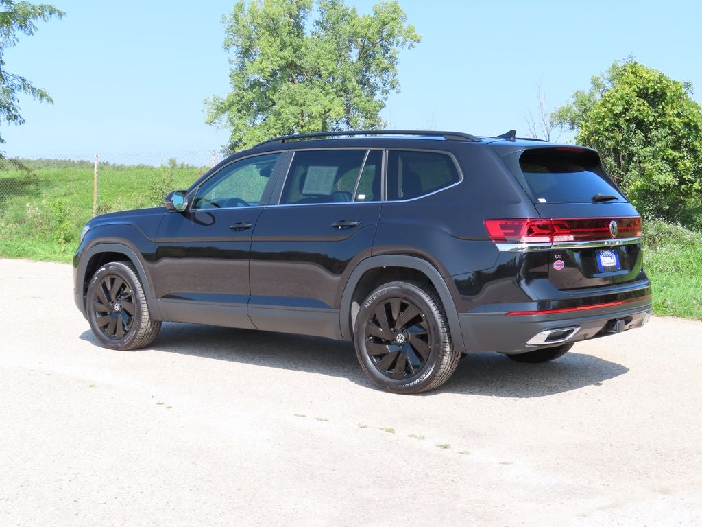 2024 Volkswagen Atlas 2.0T SE w/Technology