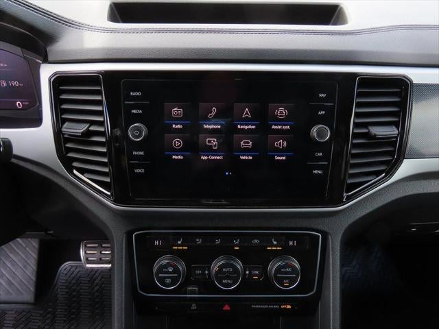 2023 Volkswagen Atlas Cross Sport 2.0T SEL R-Line Black