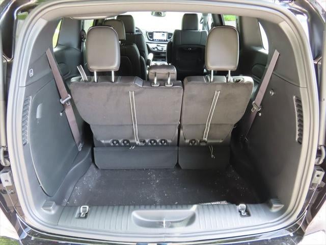 2027 Chrysler Pacifica PACIFICA SELECT