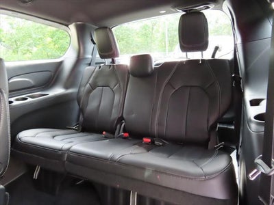 2027 Chrysler Pacifica PACIFICA SELECT