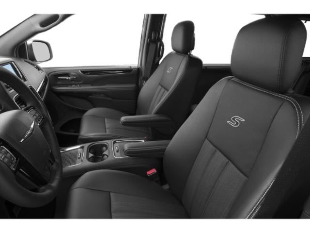 2015 Chrysler Town & Country S