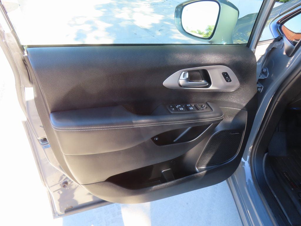 2022 Chrysler Pacifica Hybrid Limited S