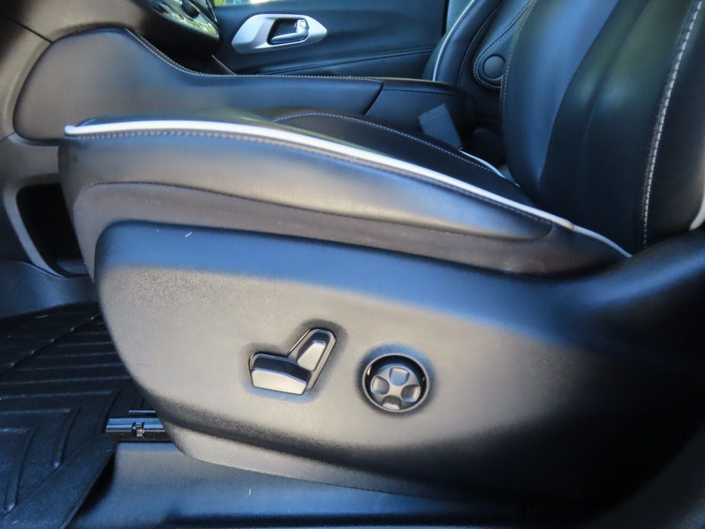 2022 Chrysler Pacifica Hybrid Limited S