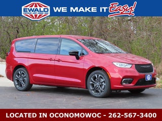 2026 Chrysler Pacifica PACIFICA SELECT AWD