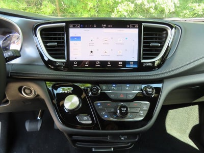 2026 Chrysler Pacifica PACIFICA SELECT AWD