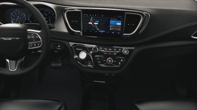 2027 Chrysler Pacifica PACIFICA SELECT AWD