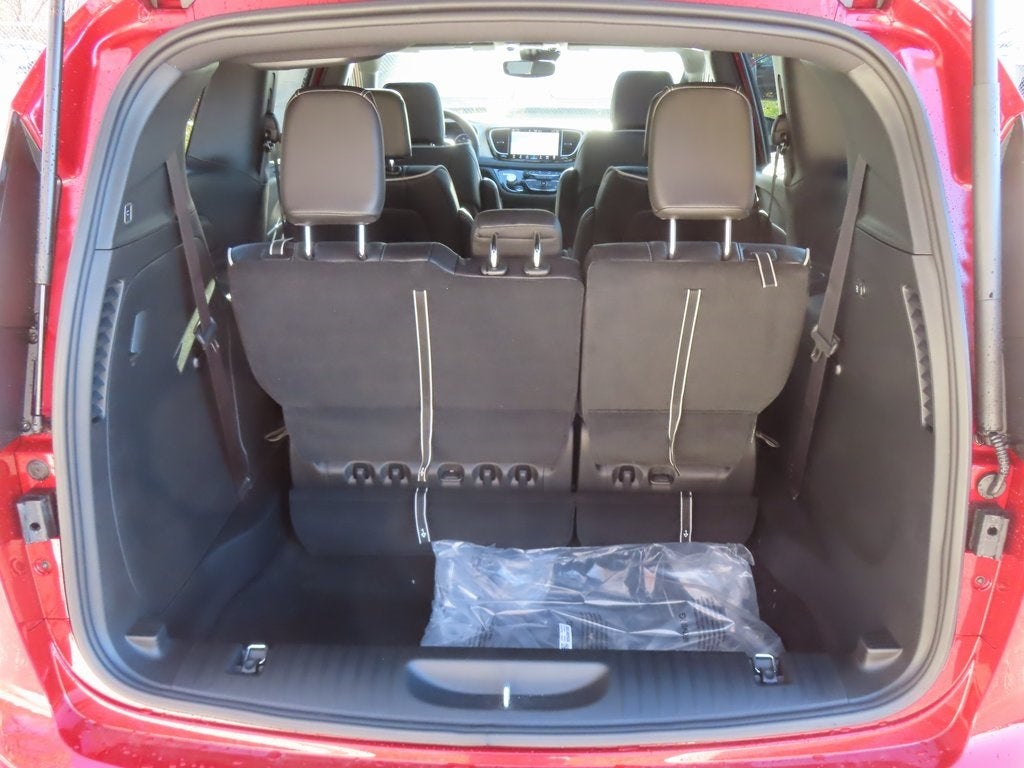 2026 Chrysler Pacifica PACIFICA LIMITED AWD