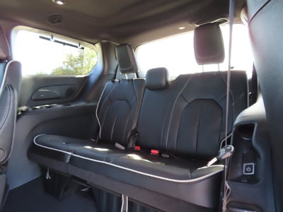 2027 Chrysler Pacifica PACIFICA LIMITED AWD