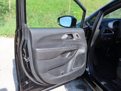 2027 Chrysler Pacifica PACIFICA LIMITED AWD