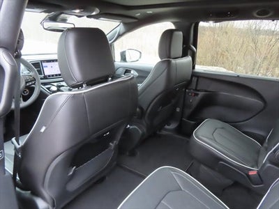 2026 Chrysler Pacifica PACIFICA LIMITED AWD