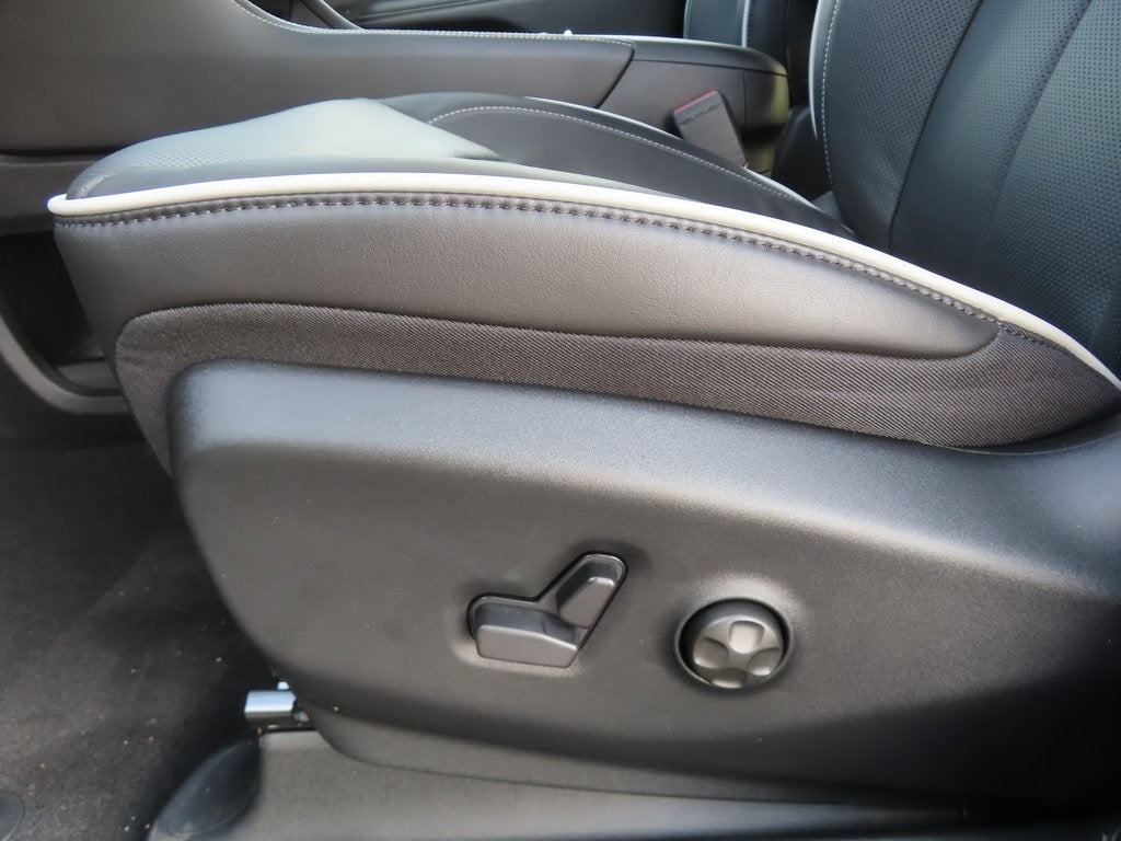 2026 Chrysler Pacifica PACIFICA LIMITED AWD